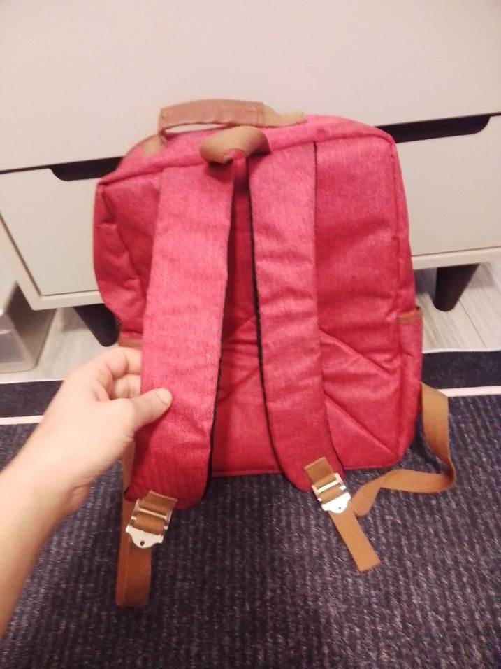 Bordo Fermuarlı Kadın Sırt Çantası - Görsel 2