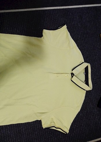 Kısa  Polo Yaka Tişört l beden küçük bir deposu var son görselde - Görsel 2