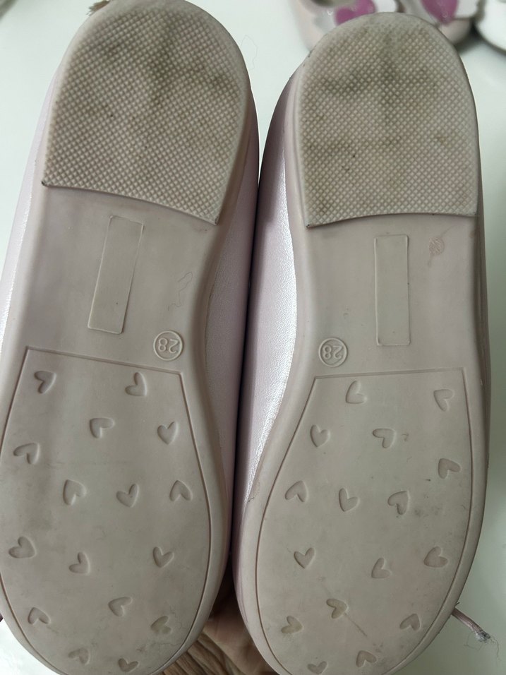 Pembe Fiyonk Detaylı Kız Çocuk Babet - Görsel 2