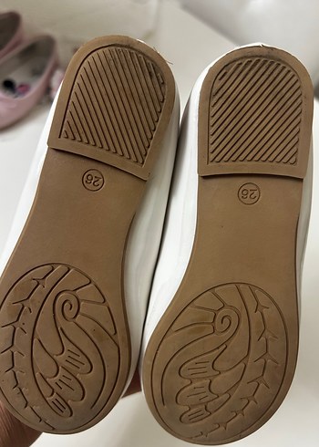 Kız Çocuk Beyaz Fiyonklu Babet - Görsel 3