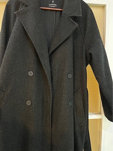 38 Beden Stradivarius Kaban