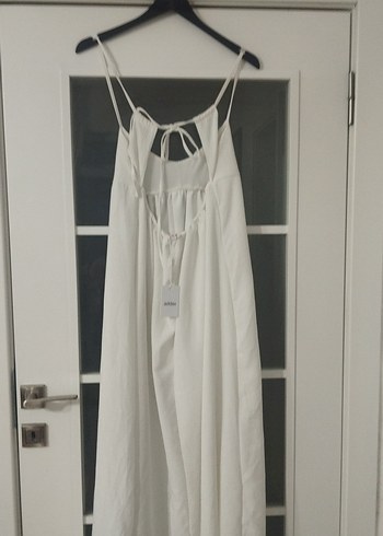 Kadın Beyaz Keten Uzun Askılı Elbise - Görsel 4