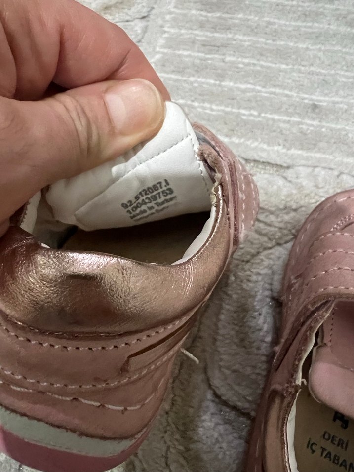 Kız Bebek Pembe Nakışlı İlk Adım Ayakkabısı - Görsel 3