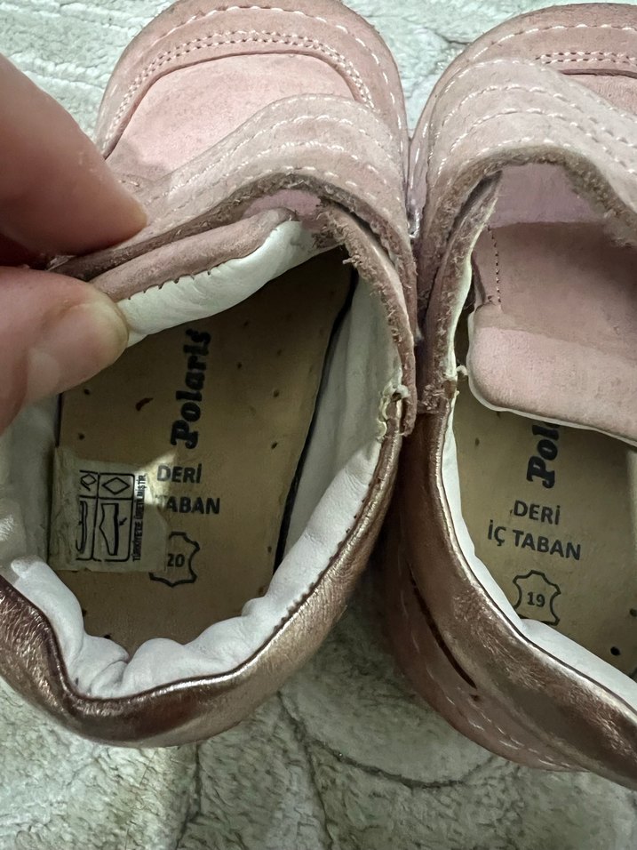 Kız Bebek Pembe Nakışlı İlk Adım Ayakkabısı - Görsel 2