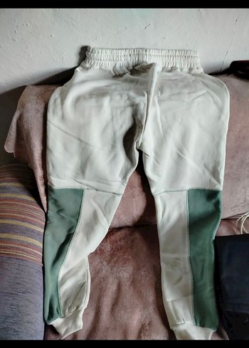 Beyaz Pastel Renkli eşofman altı. - Görsel 5