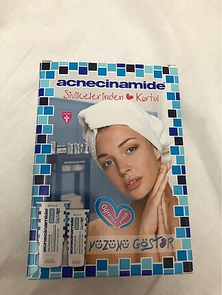 La Roche Posay Acnecinamide öğrenci seti daily cleansing gel day and night gel 