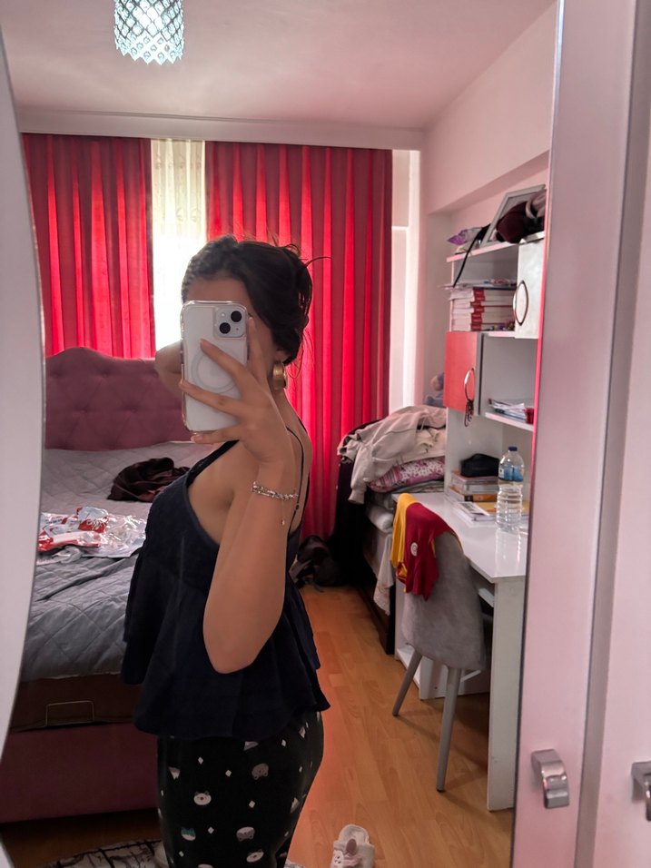 Lacivert dantel detaylı askılı ayarlanabilir şirin üst - Görsel 4