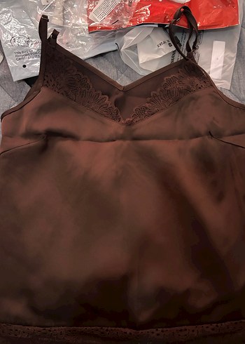 Kahverengi Dantel Detaylı üst - Görsel 4