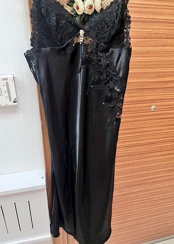 4 parça Nakışlı Siyah Uzun Kadın Sabahlık - Görsel 3