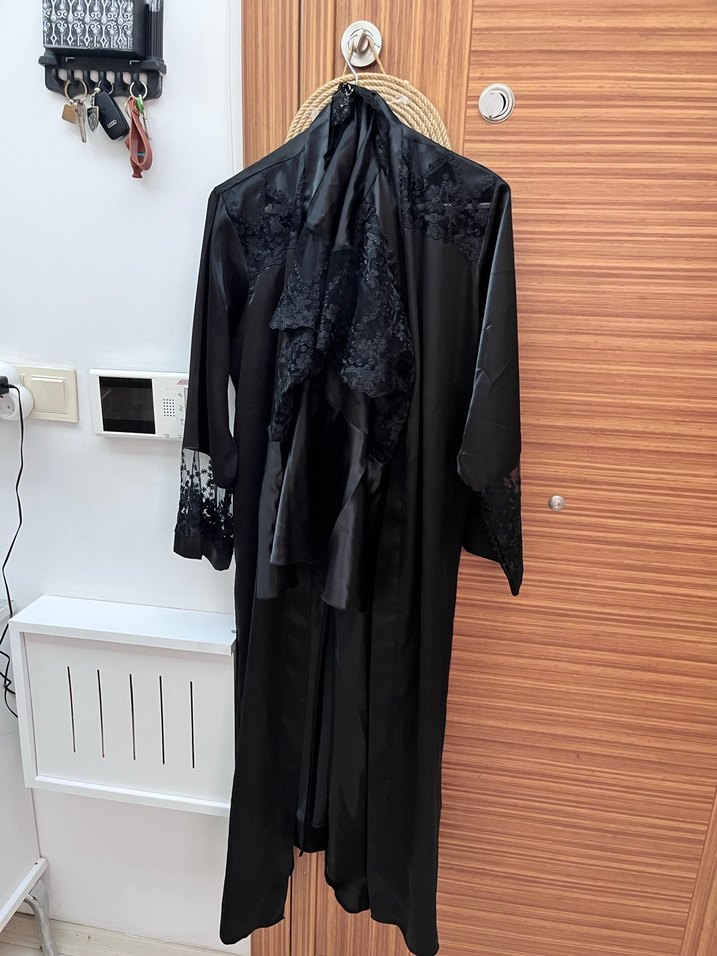 4 parça Nakışlı Siyah Uzun Kadın Sabahlık - Görsel 2