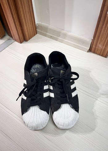 Adidas 37