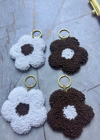 Bohem Örgü Çiçek Anahtarlık Kahverengi - Görsel 2