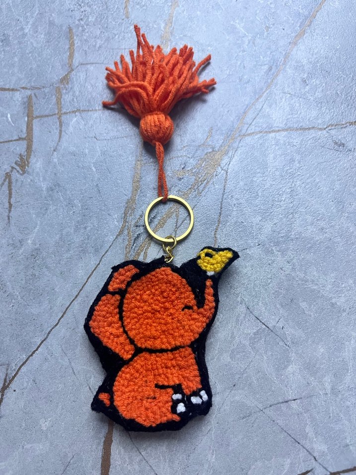 Püsküllü hayvan desenli - Görsel 5