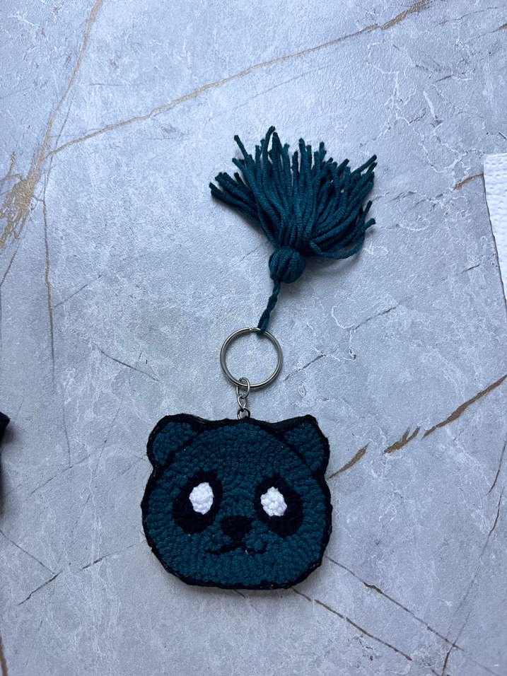 Püsküllü hayvan desenli - Görsel 2