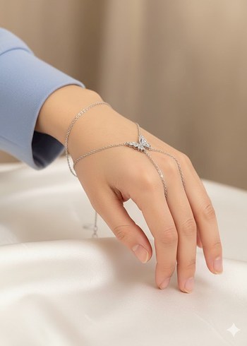 Nakış Detaylı Gri Kadın El Zinciri - Görsel 2