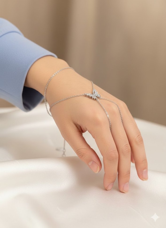 Nakış Detaylı Gri Kadın El Zinciri - Görsel 2