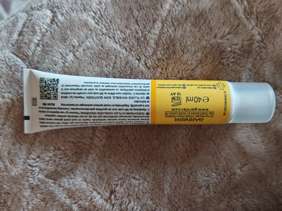 Vitaminli Güneş Koruyucu SPF 50+ - Görsel 2