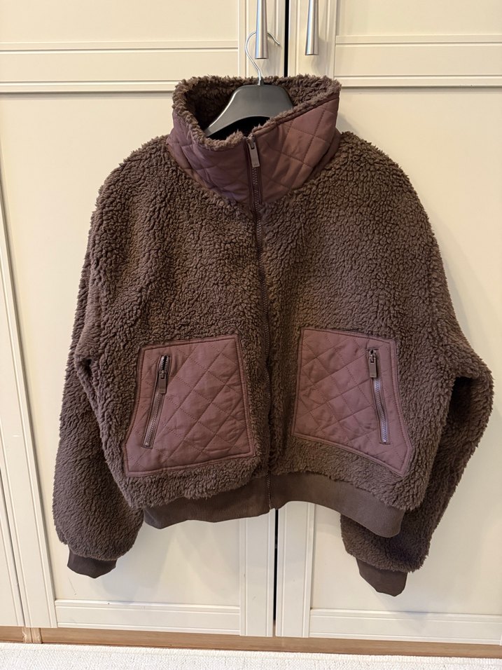 Alo yoga polar - Görsel 2