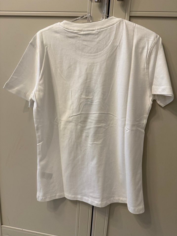 Kadın Beyaz Baskılı Kısa Kollu Tişört - Görsel 2