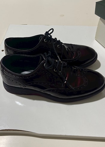 Kadın Bordo Parlak Deri Klasik Ayakkabı - Görsel 3