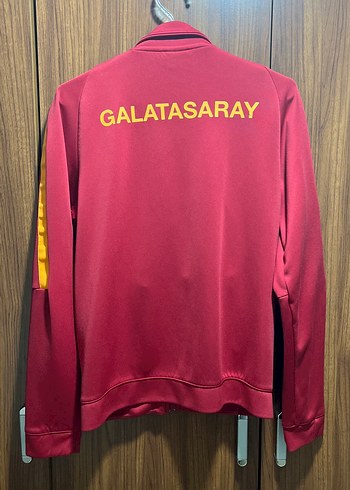 Kırmızı Fermuarlı Kadın Spor Ceketi - Görsel 3