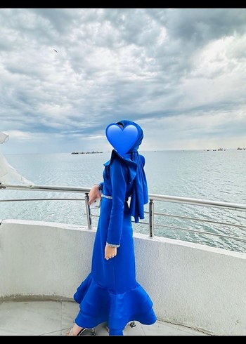 Uzun Mavi Fırfırlı Abiye Elbise - Görsel 2