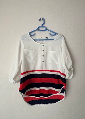 Düğmeli Beyaz Kadın Bluz - Görsel 3