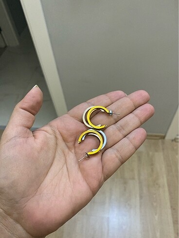 Çekik küpe
