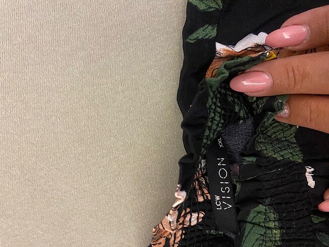 Çiçekli elbise - Görsel 6