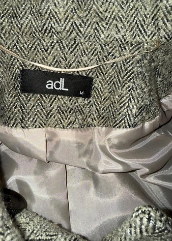 Düğmeli Gri Kadın Kaban - Görsel 3