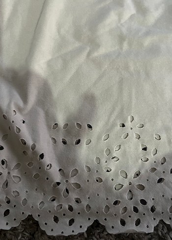 Beyaz Kolsuz Pamuklu Elbise - Görsel 2