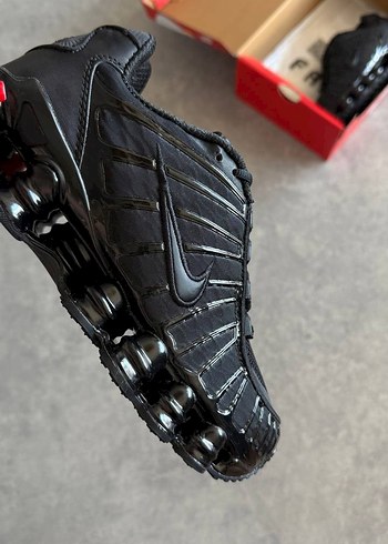 45 Beden Orijinal Nike Shox Siyah