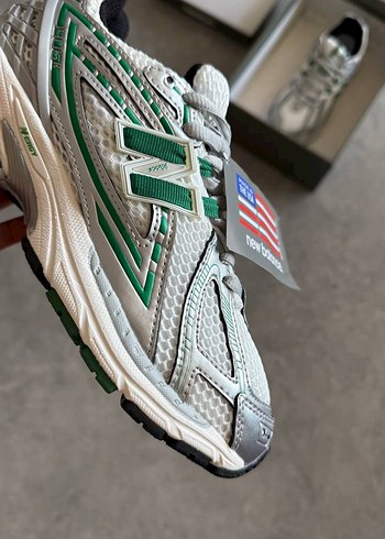 42 Beden Orijinal New Balance 1906 Yeşil