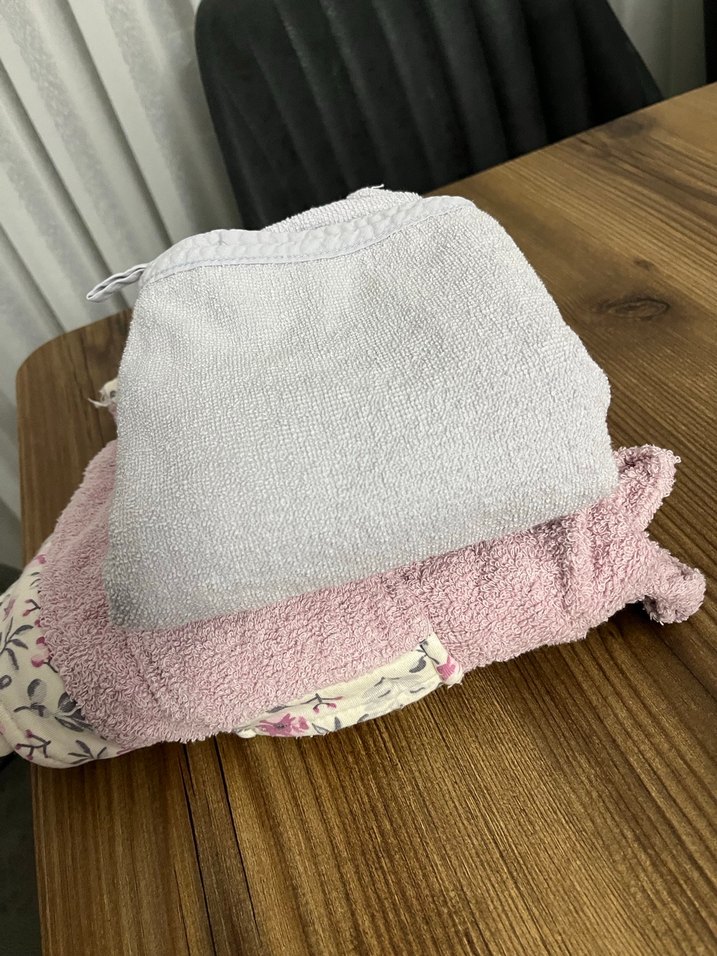 Kız Çocuk Kapüşonlu Pembe Bornoz - Görsel 4