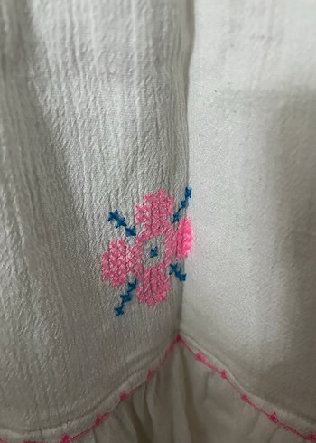 Pembe Nakışlı elbise - Görsel 4