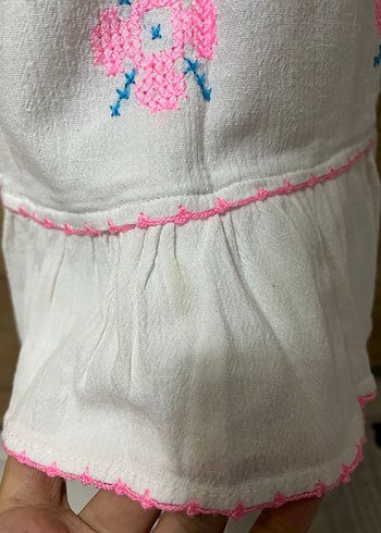 Pembe Nakışlı elbise - Görsel 2