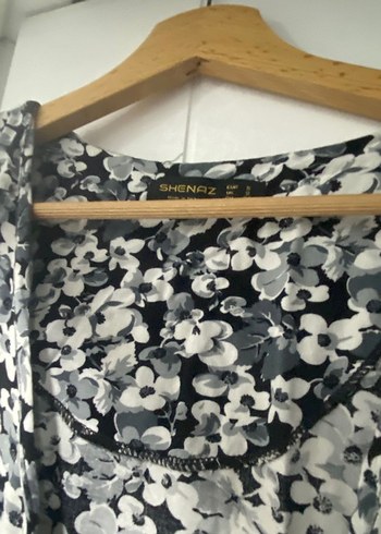 Gri Çiçek Desenli V Yakalı Midi Elbise - Görsel 2