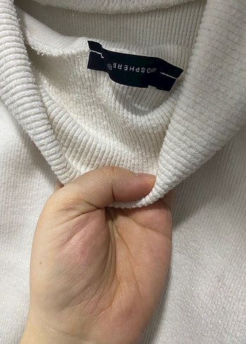 Beyaz Yüksek Yakalı Kadın Triko - Görsel 2