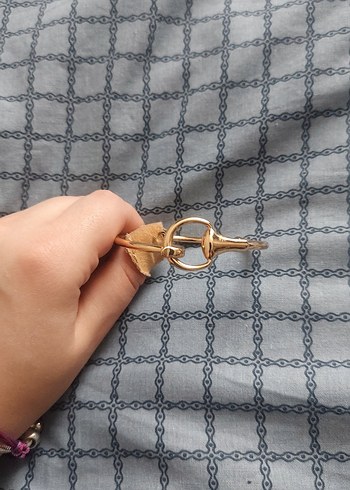 Mango Altın Kelepçe Bileklik - Görsel 3