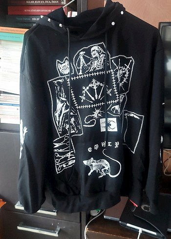 Siyah Kapüşonlu Punk Tarzı Sweatshirt - Görsel 2