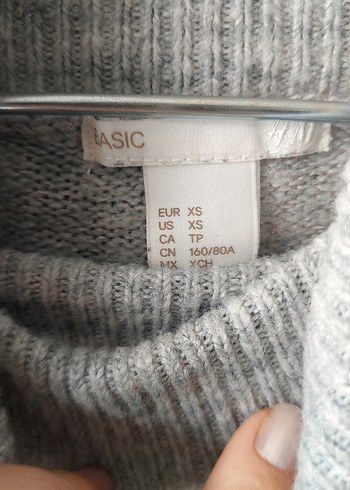 Gri Boğazlı Oversize Kadın Kazak - Görsel 3