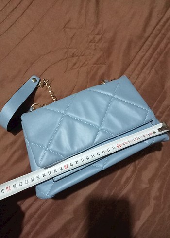 Zincir Detaylı Mavi Kadın Çanta - Görsel 5