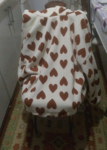 Kahverengi Kalp Desenli Çocuk Battaniyesi - Görsel 2