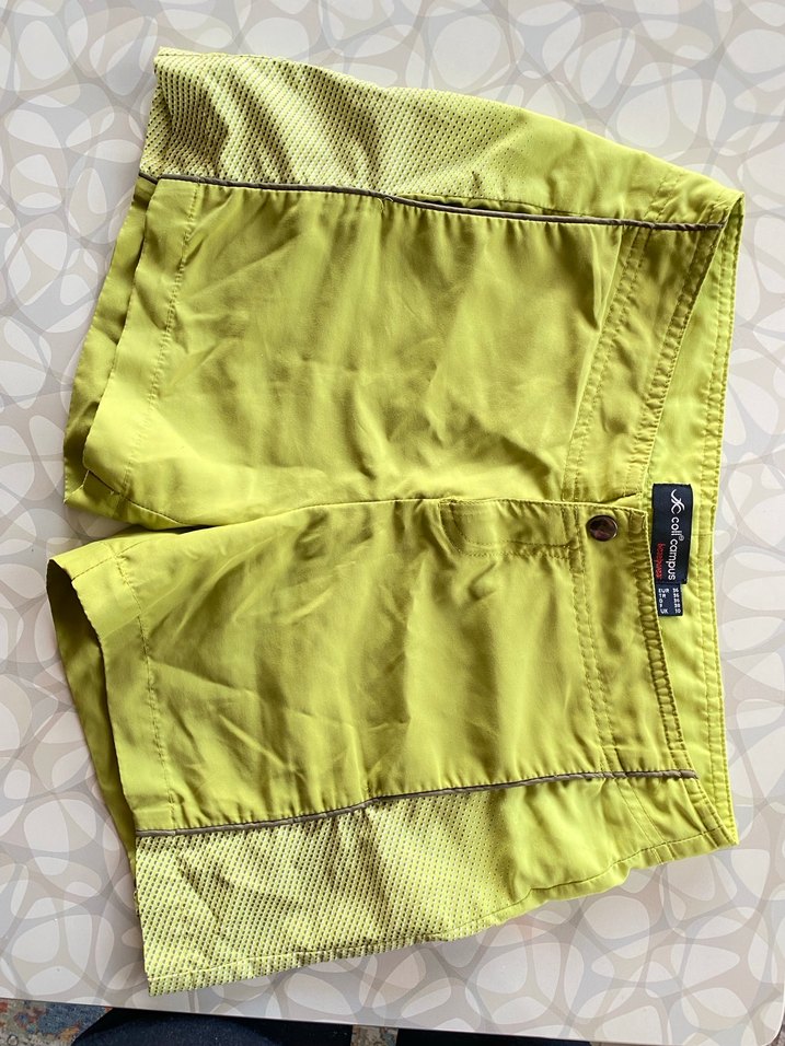 Yeşil Şort - Görsel 2