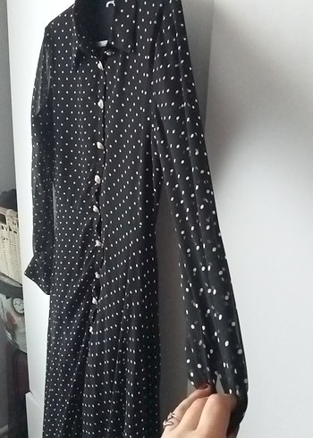 Siyah Puantiyeli Düğmeli Uzun Elbise - Görsel 2