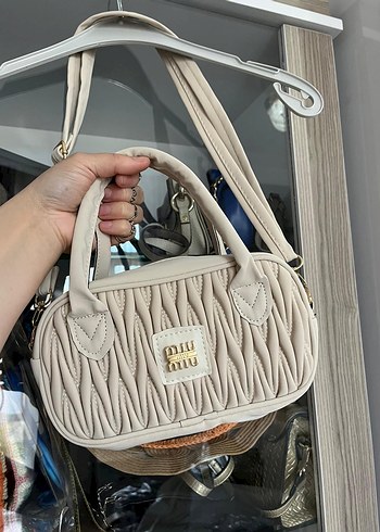 Bej Baskılı Deri Kadın El Çantası - Görsel 6