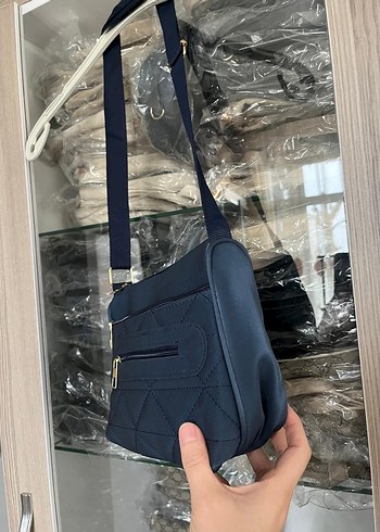 Koyu Mavi Fermuarlı Kadın Çanta - Görsel 8