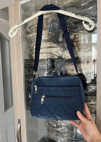 Koyu Mavi Fermuarlı Kadın Çanta - Görsel 2