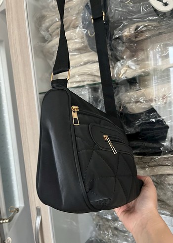 Siyah Fermuarlı Kadın Çanta - Görsel 5