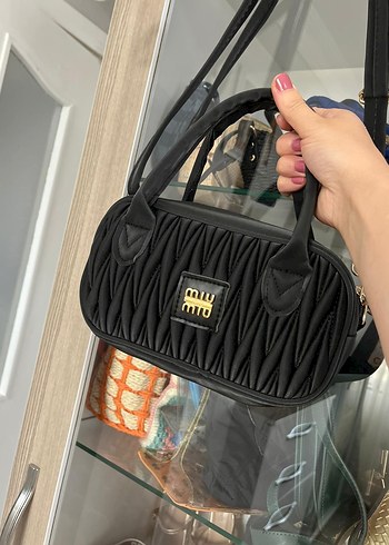 Kadın Siyah Pliseli Sokak Stili Çanta - Görsel 5